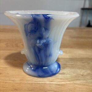 Vintage Akro Agate Slag Glass Lilly Vase 4 1/2" Tall  Blue & White